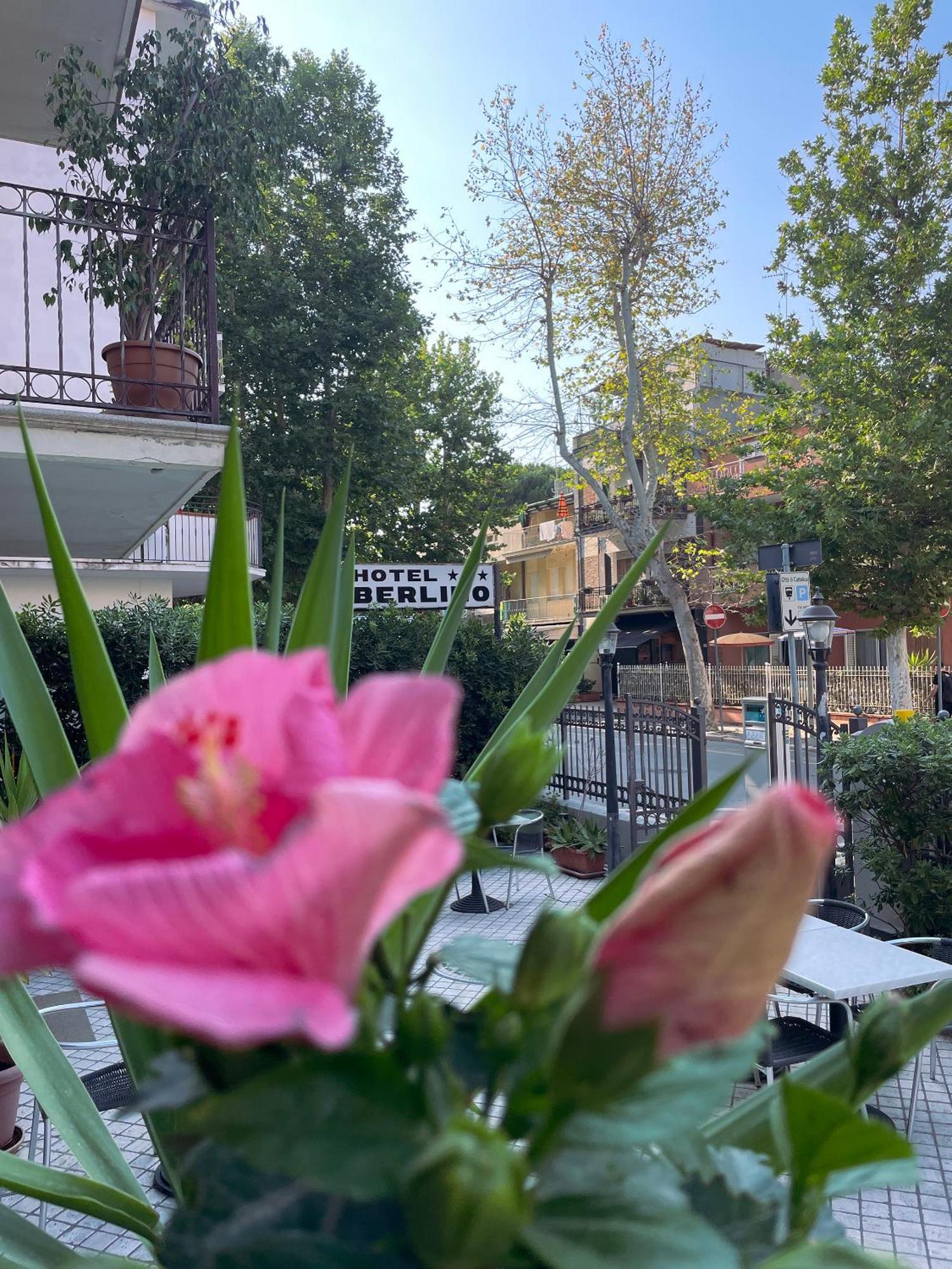 Hotel Berlino 카톨리카 외부 사진